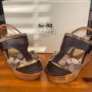 Coach Campbell Brown Logo Wedges Size 9
